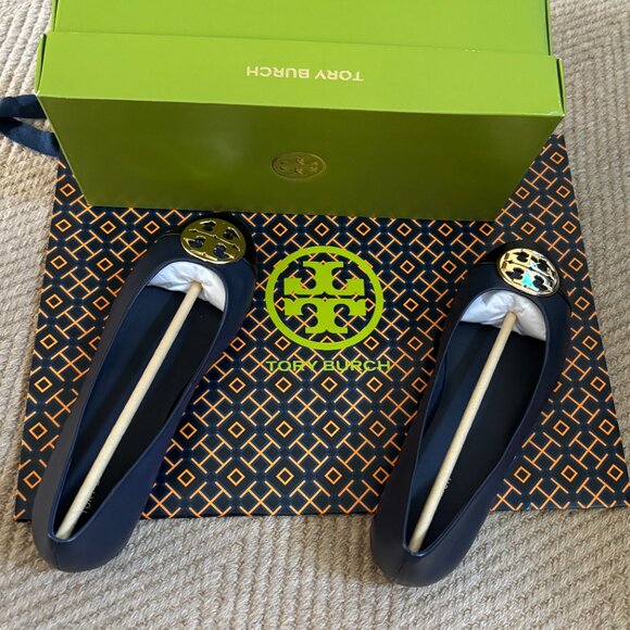Tory Burch Royal Navy Chelsea Cap-Toe Ballet Flats - Picture 5 of 15